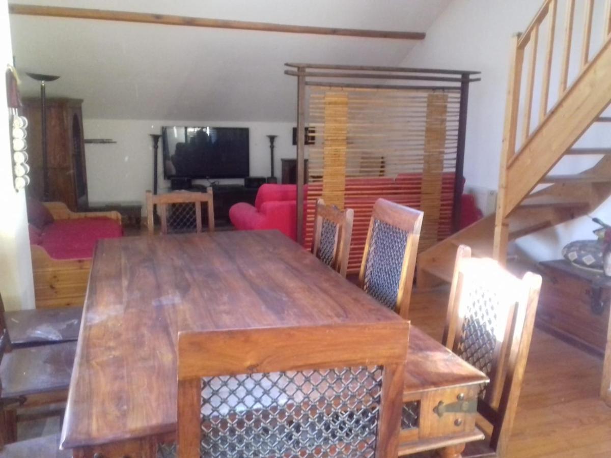 Appartement En Loft 50M2 Dans Maison Avec Chambre En Mezzanine Et Canapes Lits Dans Salon Saint-Pierre-de-Chartreuse Εξωτερικό φωτογραφία